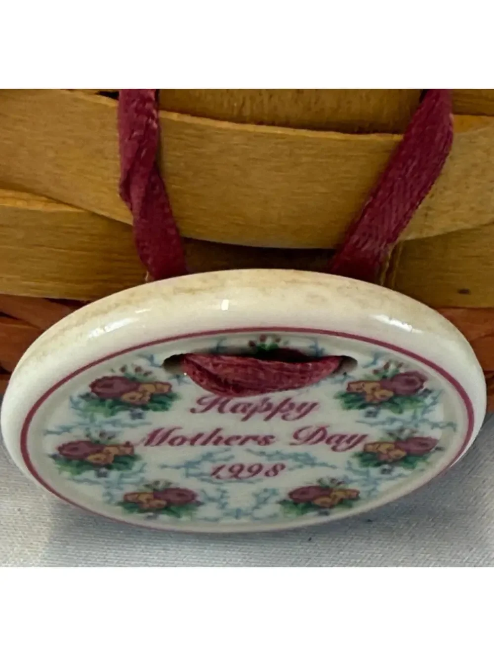 1998 Longaberger Rings & Things Mother's Day Basket w/Tie-On 7